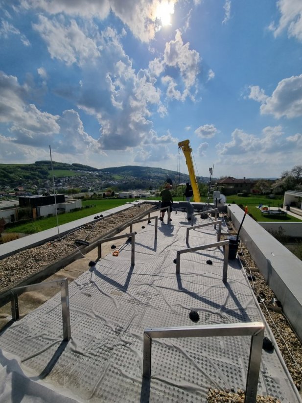 Biosolární držák FVE výškově nastavitelný